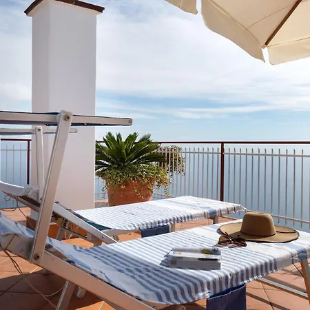 Il Dolce Tramonto Apartment